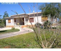 Villa VENTA en Villarreal-Vila-real zona madrigal, 300 m., 6 hab. y 3 baños, Parc 2500mt