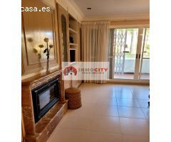 Casa de Pueblo en Venta en Valencia de las Torres, Valencia