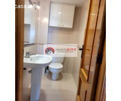 Casa de Pueblo en Venta en Valencia de las Torres, Valencia