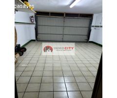 Casa de Pueblo en Venta en Valencia de las Torres, Valencia