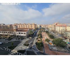 Piso en Venta en Valencia de las Torres, Valencia