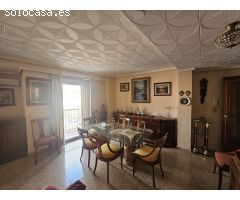 Piso en Venta en Valencia de las Torres, Valencia
