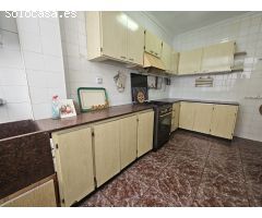 Piso en Venta en Valencia de las Torres, Valencia