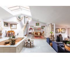 Villa de Lujo en Venta en Chiva de Morella, Valencia