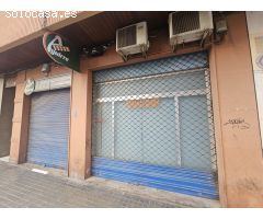Local comercial en Venta en Valencia de las Torres, Valencia