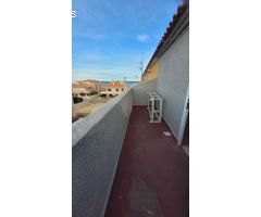 Chalet en Venta en Valencia de las Torres, Valencia
