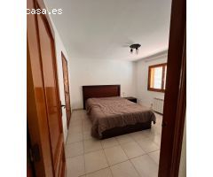 Chalet en Venta en Valencia de las Torres, Valencia