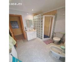 Casa de Pueblo en Venta en Picassent, Valencia