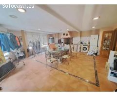 Casa de Pueblo en Venta en Picassent, Valencia