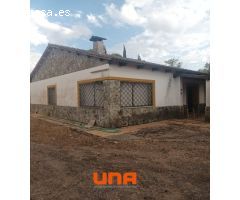 Parcela con casa (urbana) a12 Km de Villaviciosa de Córdoba.