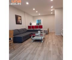¡¡Especial Inversores!! 2 Loft y 6 trasteros en pleno rendimiento en venta a espalda del Hotel AC