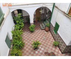 CASA DE 2 PLANTA  PARA REFORMAR a pocos metros de San Pedro y Alfonso XII