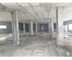 FINANCIACIÓN HASTA EL 100 % LOCAL COMERCIAL EN VENTA EN LAS LOMAS DE GUADALMINA