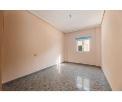 Edificio de piso con terraza solárium más local en zona LOlivera