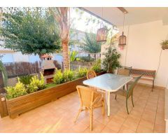 ADOSADO EN VENTA CON TERRAZA Y GARAJE