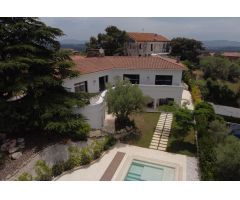 Lujosa casa en venta en Sentmenat