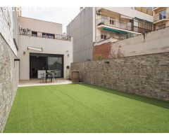 Casa medianera de lujo Zona Esportiva Terrassa
