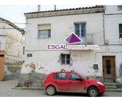 CASA DE PUEBLO EN MORILLA