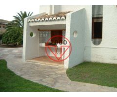 Chalet en Venta en Los Torrentes, Valencia
