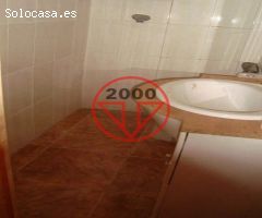 Casa en Venta en Macastre, Valencia