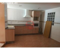 Piso en Venta en Valencia de las Torres, Valencia
