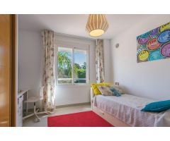 Atico Duplex en Venta en Estepona, Málaga