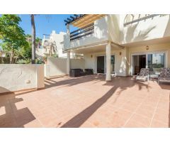 Piso en Venta en Estepona, Málaga
