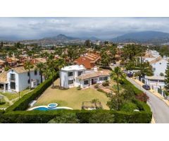 Villa en Venta en Estepona, Málaga