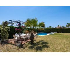 Villa en Venta en Estepona, Málaga