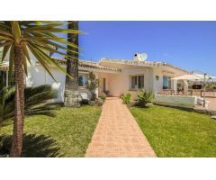 Villa en Venta en Benalmádena Costa, Málaga