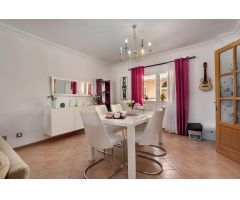 Chalet adosado con apartamento