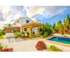 Casa de campo en Venta en Estepona, Málaga
