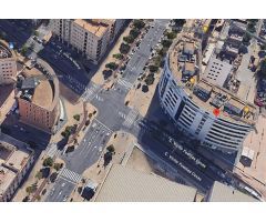 PESCADERIA-HUELVA. LOCAL PLANTA BAJA, 202 M2, DOBLE FACHADA.