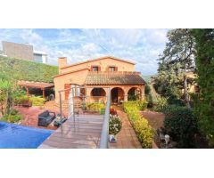 Chalet en Venta en Lloret de Mar, Girona
