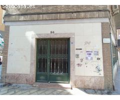 SE VENDE LOCAL COMERCIAL  EN CHAFLAN EN LAS CIGARRERAS