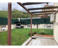 Chalet adosado en esquina en Olloki