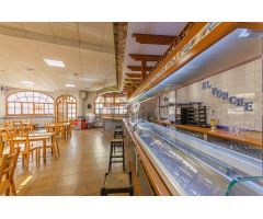 Ref. 04207.- Amplio local Restaurante en Villar del Arzobispo