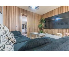 Ref 04269 - Chalet en venta en Urb. Les Mallaes - reformado y con piscina