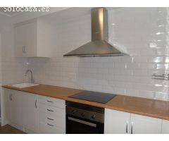 MAGNIFICA VIVIENDA EN ALQUIER FRENTE EL PUERTO
