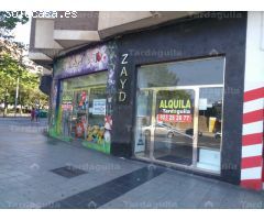 ESTUPENDO LOCAL COMERCIAL EN LA MEJOR ZONA DE LA AVENIDA COMUNEROS