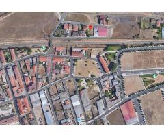 VENTA DE PARCELA-SOLAR DE 525 M2