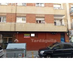 LOCAL EN BRUTO JUNTO AL CORTE INGLES