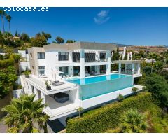 Chalet en Venta en Estepona, Málaga