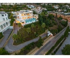 Chalet en Venta en Estepona, Málaga