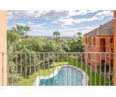 Apartamento en Venta en Benahavís, Málaga