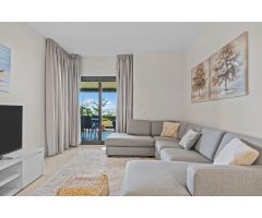 Apartamento en Venta en Benahavís, Málaga