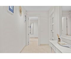 Apartamento en Venta en Benahavís, Málaga