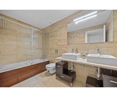 Apartamento en Venta en Benahavís, Málaga