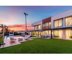 Chalet en Venta en Estepona, Málaga
