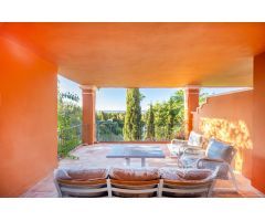 Apartamento en Venta en Benahavís, Málaga